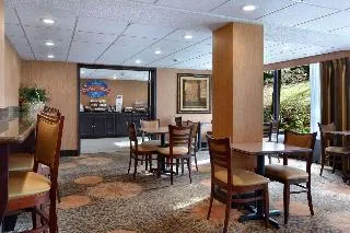Baymont by Wyndham Branson - On the Strip — 4D/3N Branson, MO