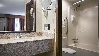 Best Western Center Pointe Inn — 4D/3N Branson, MO