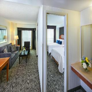Cambridge Suites Hotel — 4D/3N Halifax