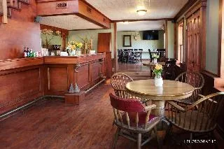 Camp Creek Inn — 4D/3N Panama City