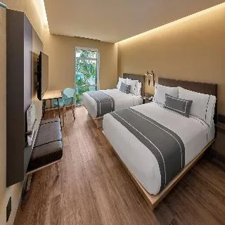 City Express Plus by Marriott Puerto Vallarta — 6D/5N Puerto Vallarta