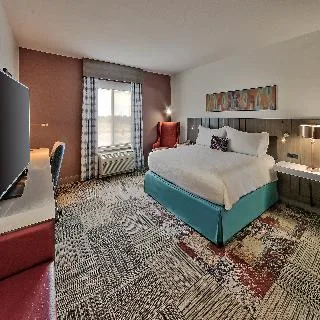 Comfort Suites Albuquerque/North Journal Center — 4D/3N Albuquerque