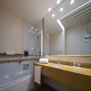 Exe Majestic — 5D/4N Naples