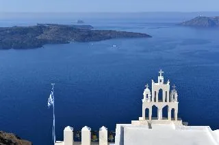 Gizis Exclusive — 6D/5N Santorini