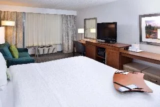Hampton Inn & Suites By Hilton Calgary- University Northwest — 4D/3N Calgary