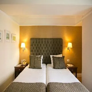 Hera Hotel — 5D/4N Athens