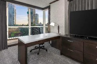 Hilton Vancouver Metrotown — 4D/3N Vancouver
