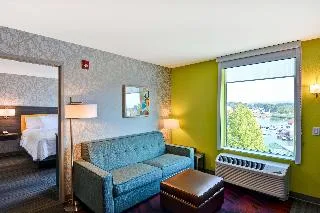 Home2 Suites by Hilton Hot Springs — 4D/3N Hot Springs