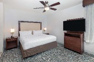 Homewood Suites by Hilton Atlanta/Perimeter Center — 4D/3N Atlanta, GA