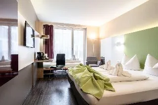 Hotel Demas City — 5D/4N Munich