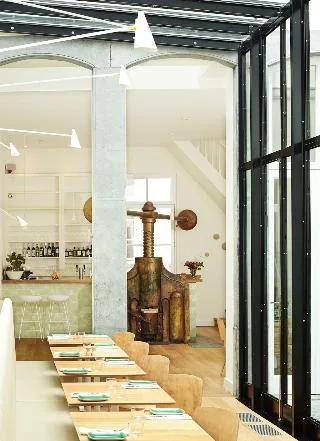 Hotel des Galeries — 4D/3N Brussels