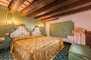 Hotel Giorgione — 5D/4N Venice