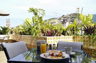 Hotel Porto Allegro - Near Malecon — 6D/5N Puerto Vallarta