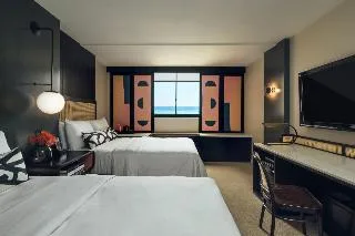Hotel Renew — 6D/5N Hawaii