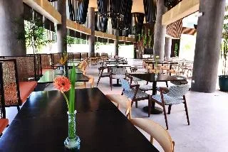 Hue Hotels and Resorts Boracay Managed by HII — 5D/4N Boracay
