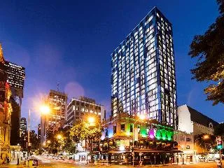 Ibis Styles Brisbane Elizabeth Street — 4D/3N Brisbane, QLD