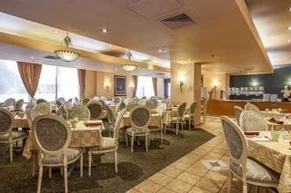 Le Nouvel Hotel — 4D/3N Montreal