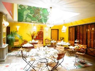 Le Relais Saint Sulpice — 5D/4N Paris