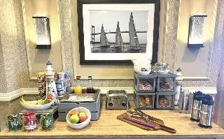 Newport Beachside Hotel & Resort — 4D/3N Miami, FL