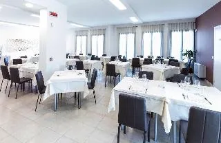 NH Milano 2 Residence — 4D/3N Milan