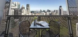 Oaks Melbourne on William Suites — 4D/3N Melbourne, VIC