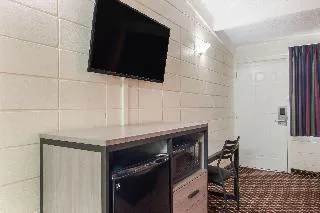 Omni Nashville Hotel — 4D/3N Nashville, TN