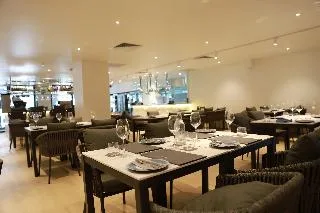 Orchard Rendezvous Hotel by Far East Hospitality — 6D/5N Singapore