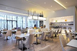 Pan Pacific Serviced Suites Beach Road, Singapore — 6D/5N Singapore