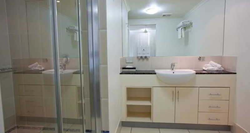 Park Regis City Quays — 4D/3N Cairns, QLD