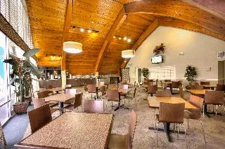 Perry's Ocean Edge Resort — 4D/3N Daytona Beach