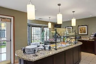 Staybridge Suites, Lincolnshire by IHG — 4D/3N Chicago, IL