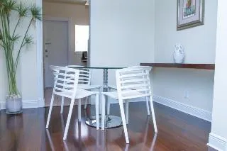 Suites of Dorchester — 4D/3N Miami, FL