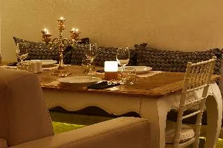 Suites of the Gods Cave Spa — 6D/5N Santorini