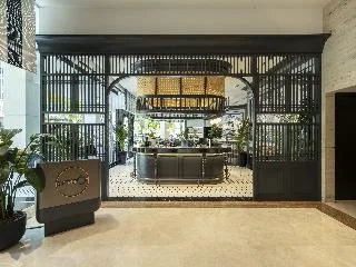 The Robertson House by The Crest Collection — 6D/5N Singapore