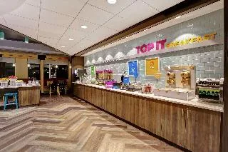 Tru By Hilton Edmonton Windermere — 4D/3N Edmonton