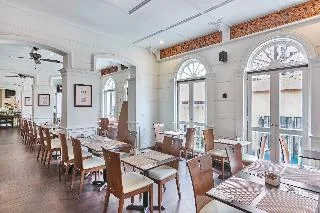 Village Hotel Albert Court by Far East Hospitality — 6D/5N Singapore