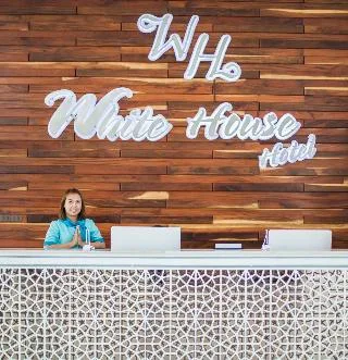 White House Beach Resort — 8D/7N Koh Samui